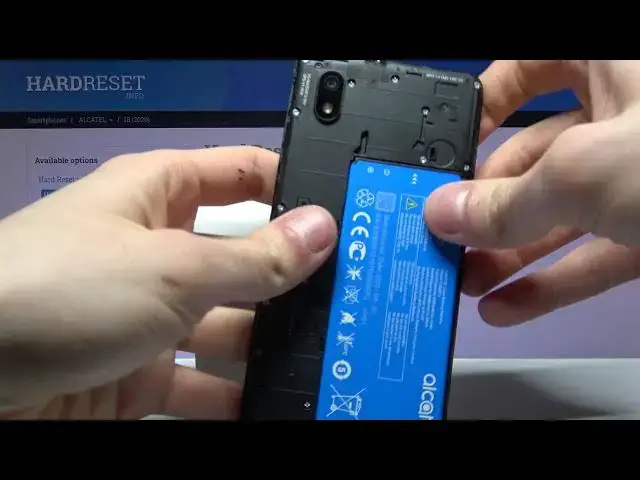 Video thumbnail for How to Remove Battery in ALCATEL 1B – Take Off Battery