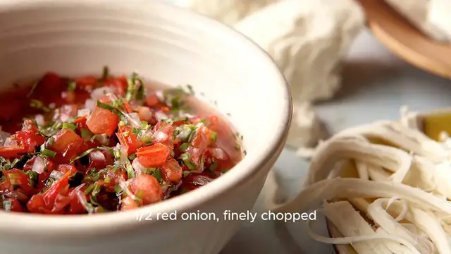 Video thumbnail for Fresh Tomato Salsa Recipe