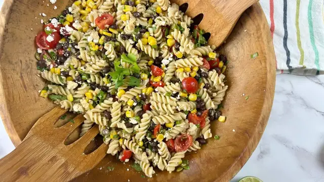 Video thumbnail for Southwestern Pasta Salad Recipe