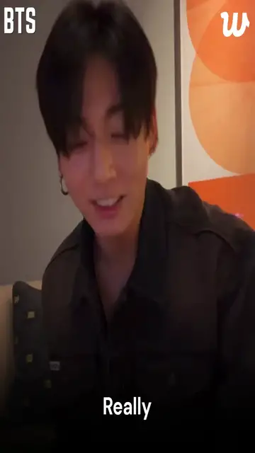 Video thumbnail for 💜 POV: Jungkook went live... for just 1 minute. 😂
