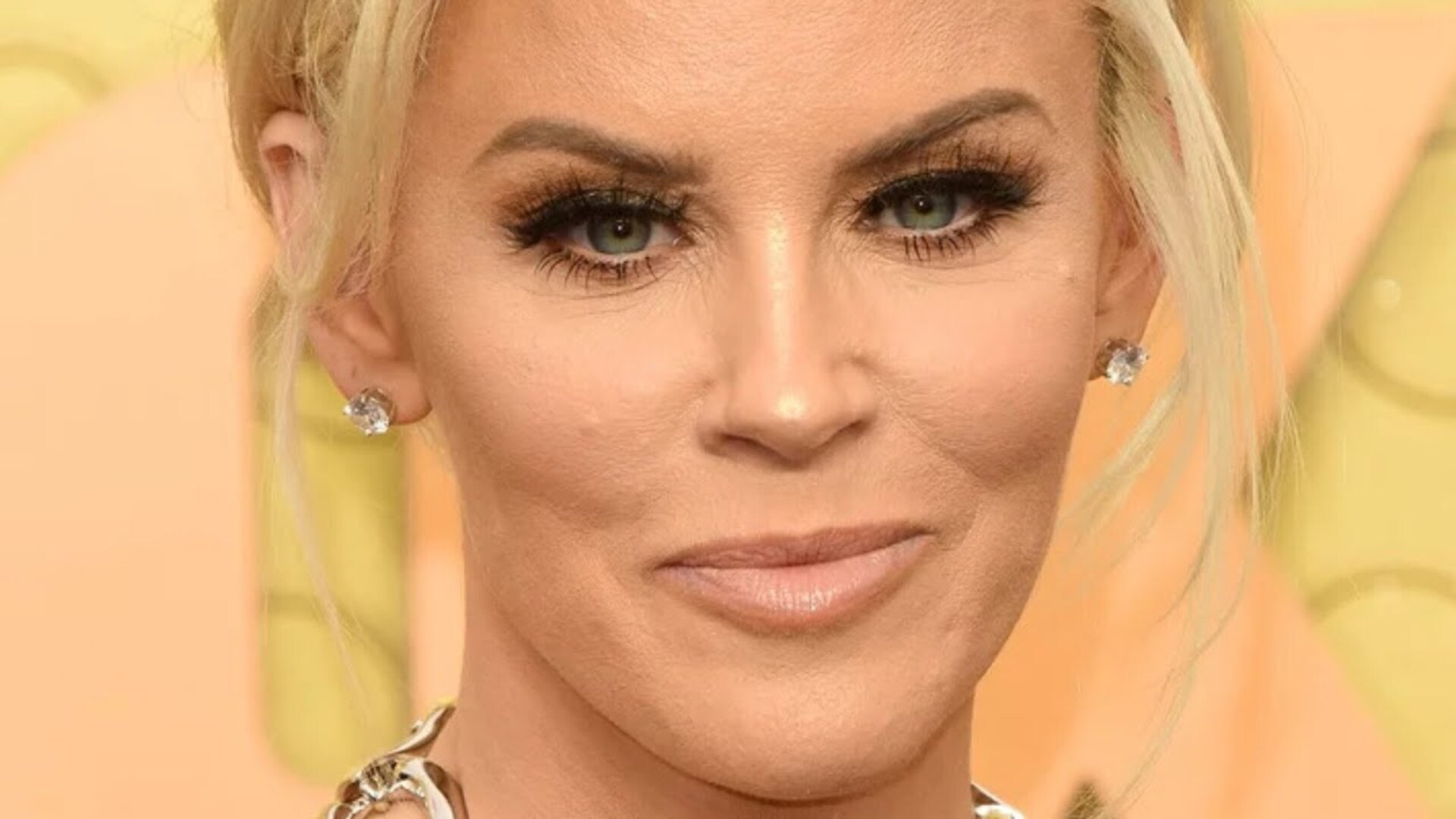 Video thumbnail for Celebs Who Can't Stand Jenny McCarthy