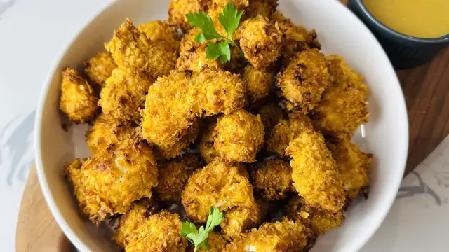 Video thumbnail for 3-Ingredient Air Fryer Popcorn Chicken Recipe