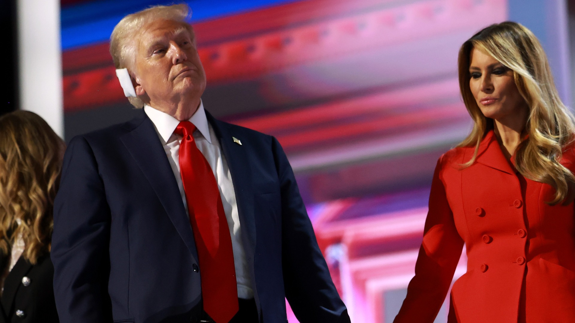 Video thumbnail for Trump Accidentally Confirms He's Not Sure If Melania Can Stomach Him