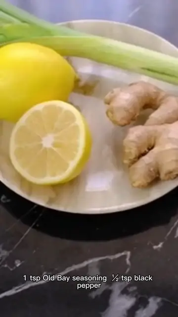 'Video thumbnail for maryland crab cake recipe'
