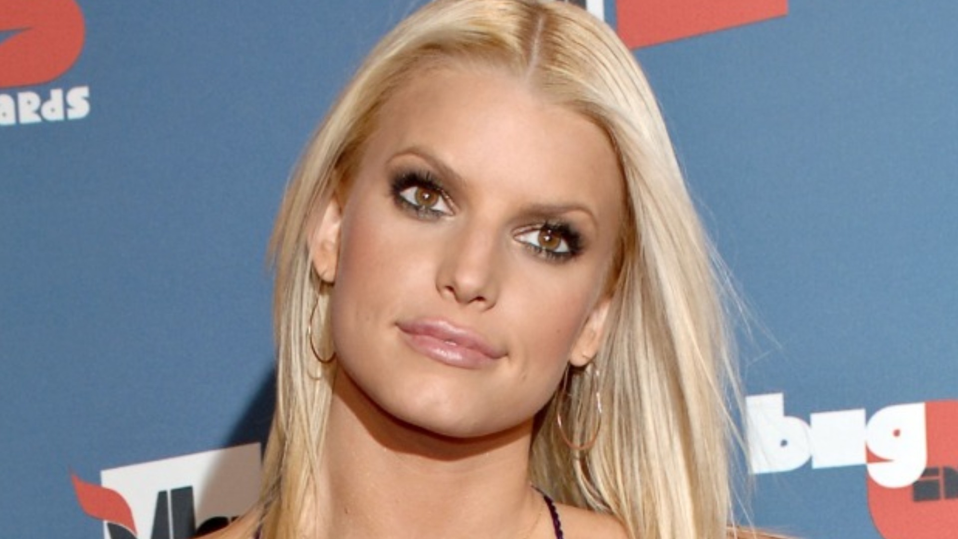 Video thumbnail for The Shady Side Of Jessica Simpson Revealed