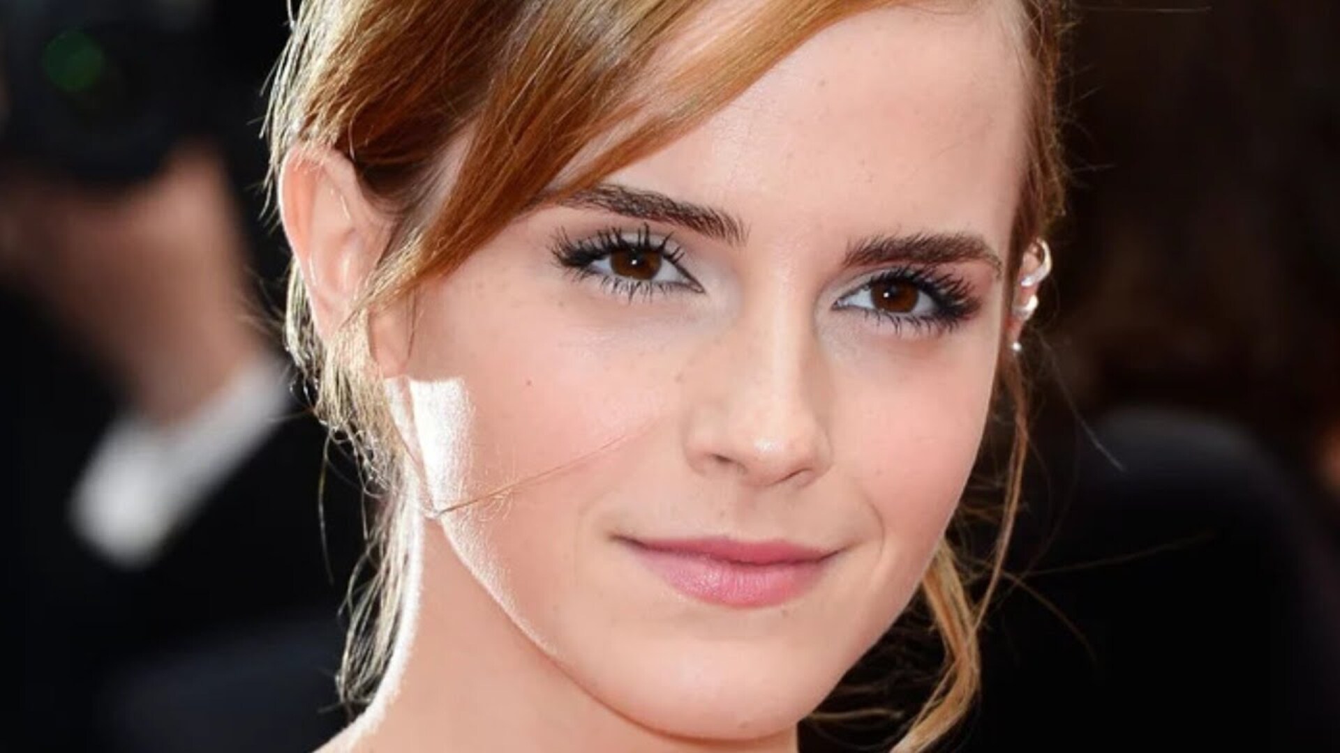 Video thumbnail for Tragic Details About Emma Watson