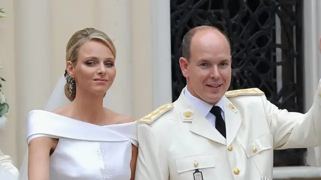 'Video thumbnail for How Prince Albert And Princess Charlene's Wedding Really Unfolded'