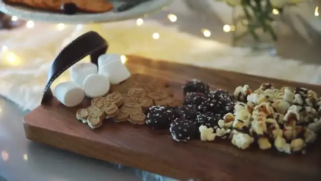 Video thumbnail for Intimate Hosting Ideas  3 Easy Party Appetizers (720P HD)