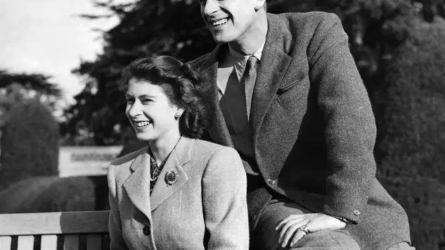 'Video thumbnail for Queen Elizabeth And Prince Philip's Love Story Wasn't What You Thought'