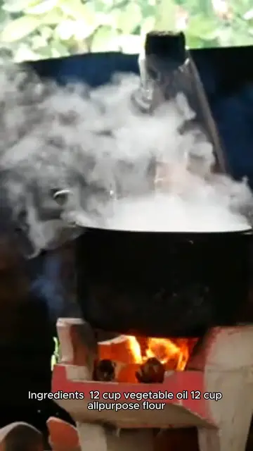 Video thumbnail for seafood gumbo recipe