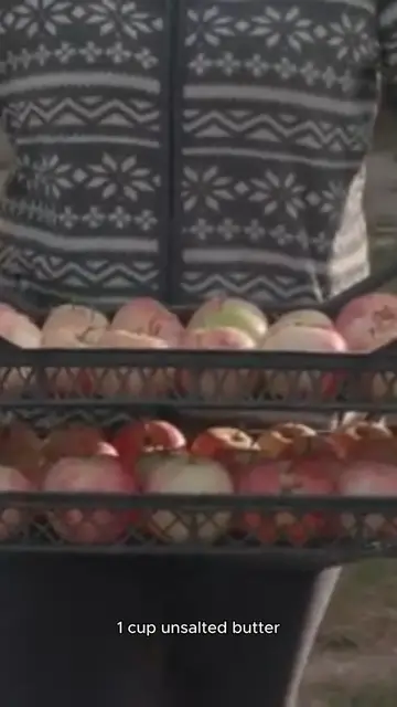 Video thumbnail for caramel apple recipe