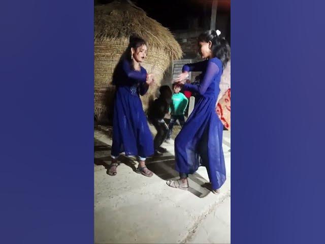 Video thumbnail for Kake Dibi Tor Mon || Bangal Old Hit Song || Noor  কাকে দিবি তোর মন#kakebibitormon