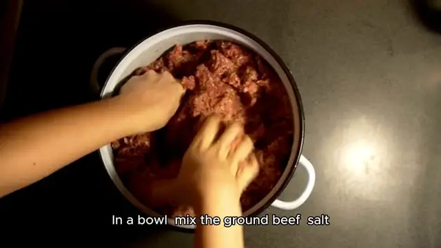'Video thumbnail for Hamburger recipe'