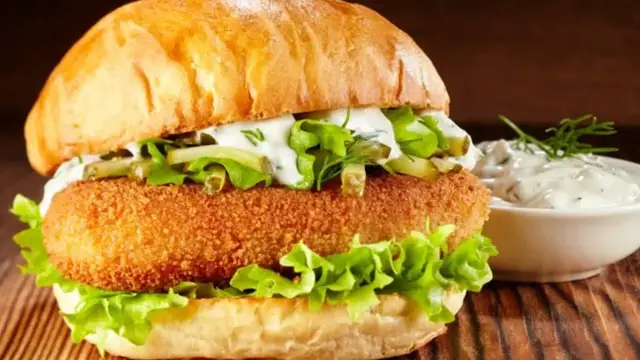 Video thumbnail for Restaurant Foods That Are Most Likely To Cause Food Poisoning
