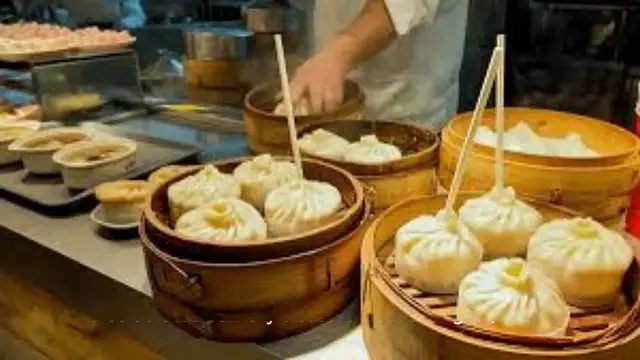 Video thumbnail for Shanghai Soup Dumplings