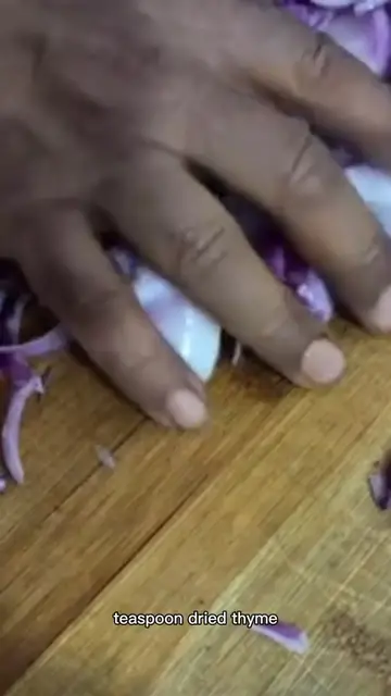 'Video thumbnail for meat pie recipe'