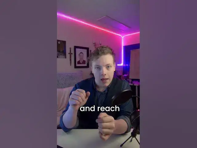 Video thumbnail for How to Network for Artists #shorts