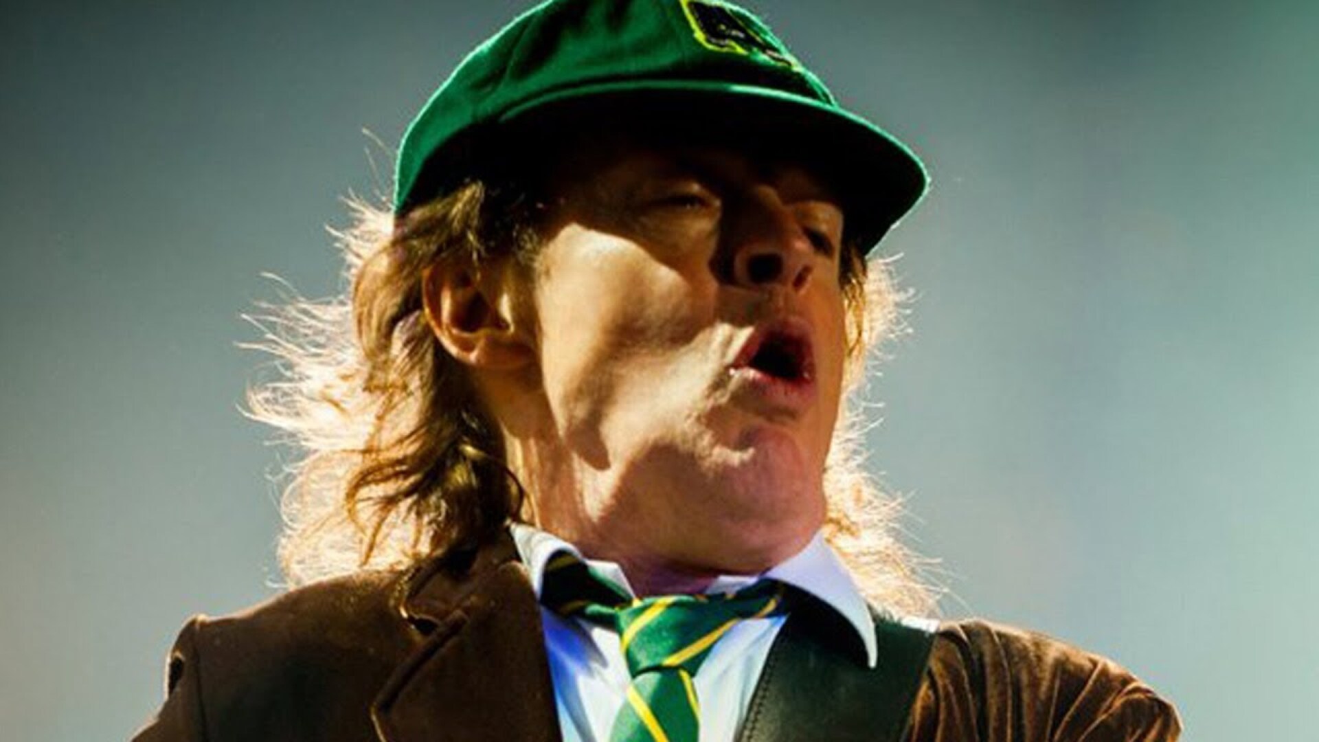 Video thumbnail for The Tragic Real Life Story Of AC/DC