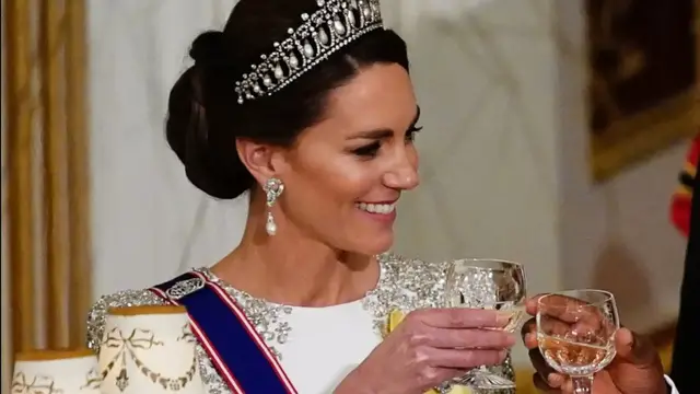 Video thumbnail for Weird Food Rules The Royals Have To Follow