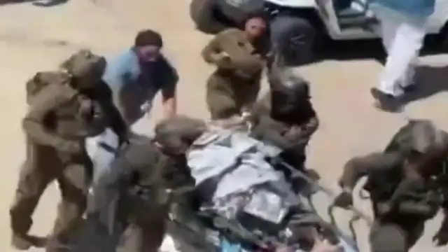 Video thumbnail for Evacuation of Israeli troops