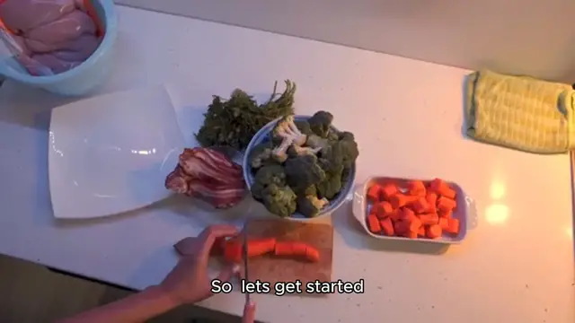 'Video thumbnail for Stir-fry Chicken Recipe'