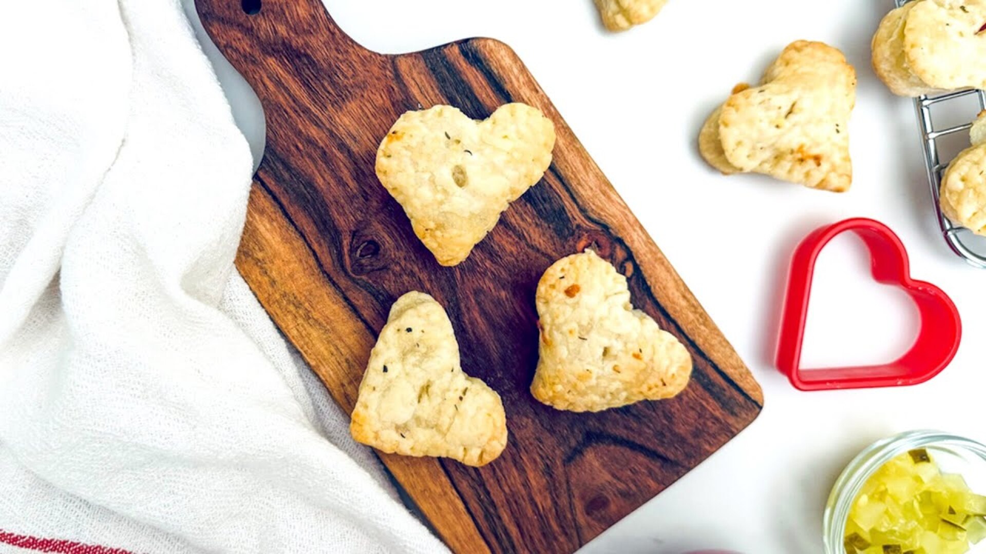 Video thumbnail for Valentine's Day Cuban Pastry Hearts Recipe