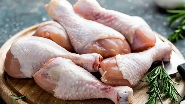 Video thumbnail for The Biggest Mistakes You Make When Cooking Chicken