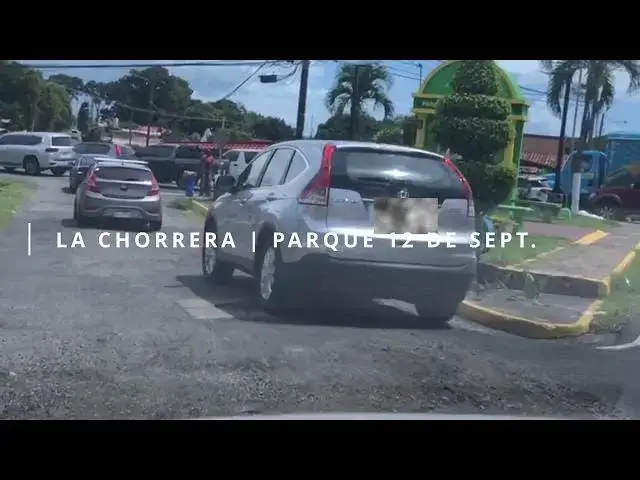 Video thumbnail for La Chorrera - hueco en calles