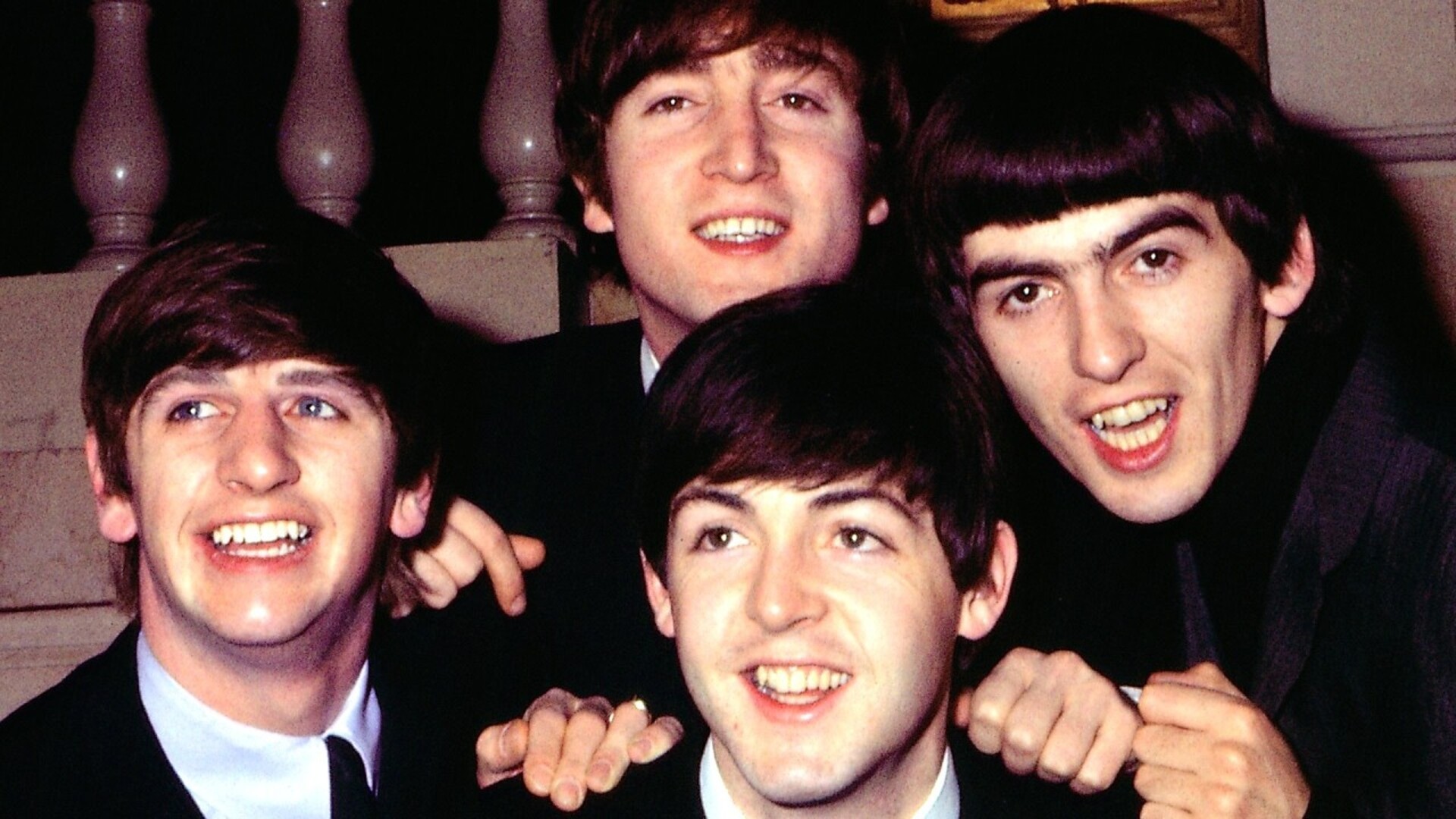 Video thumbnail for You Probably Never Realized There Were More Than 4 Beatles