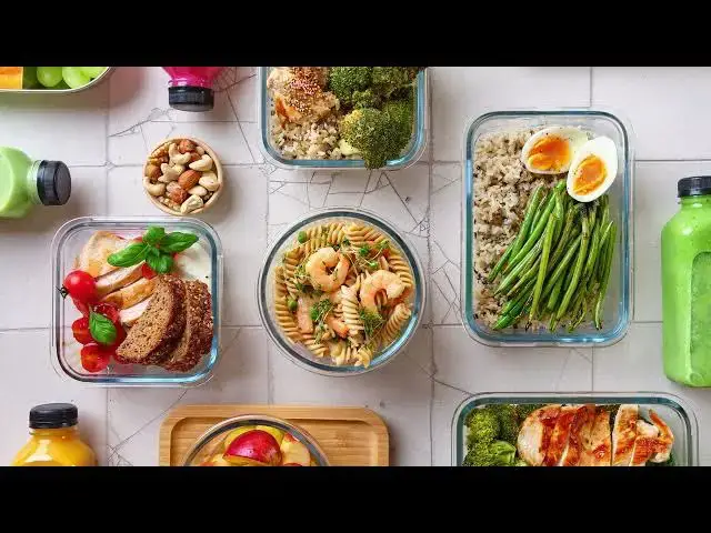 Video thumbnail for Heart-Healthy Diet: Foods and Habits to Keep Your Heart Strong and Happy