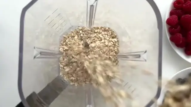 Video thumbnail for Healthy   High protein Meal Prep   100G  Protein   pancake bowls  instant noodles   more (720P HD)