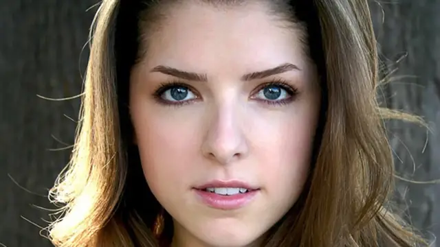'Video thumbnail for The Stunning Transformation Of Anna Kendrick'