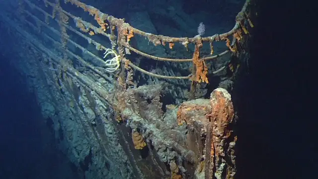 'Video thumbnail for The Real Reason The Titanic Isn't Crushed, According To Science'