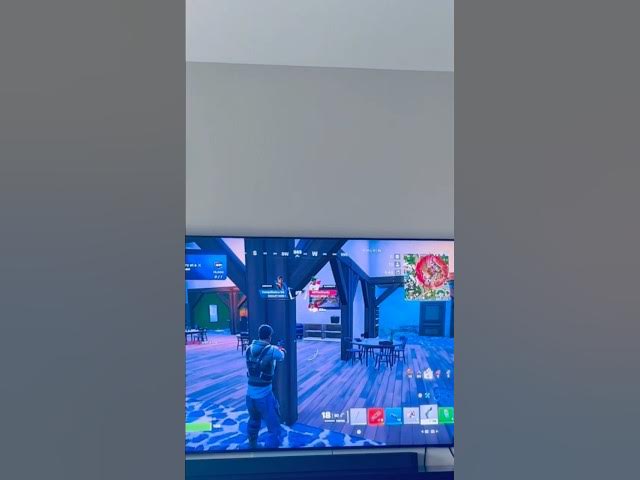 Video thumbnail for Trying to survive: Fornite