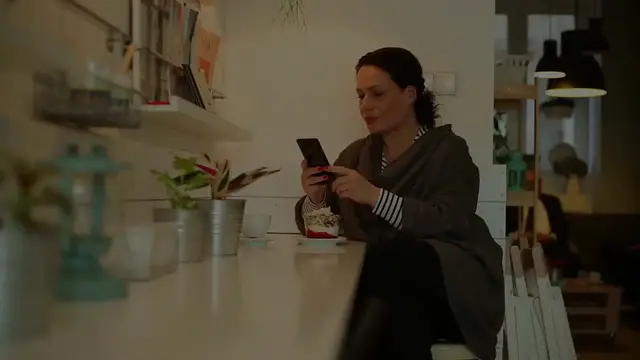 Video thumbnail for TEXTNOW App Review: Unlimited Calls & Texts on a Budget!