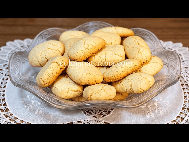 Video thumbnail for BISCOITO MAISENA CASEIRO QUE DERRETE NA BOCA 😍 Receita Tradicional com Gostinho de Infância!