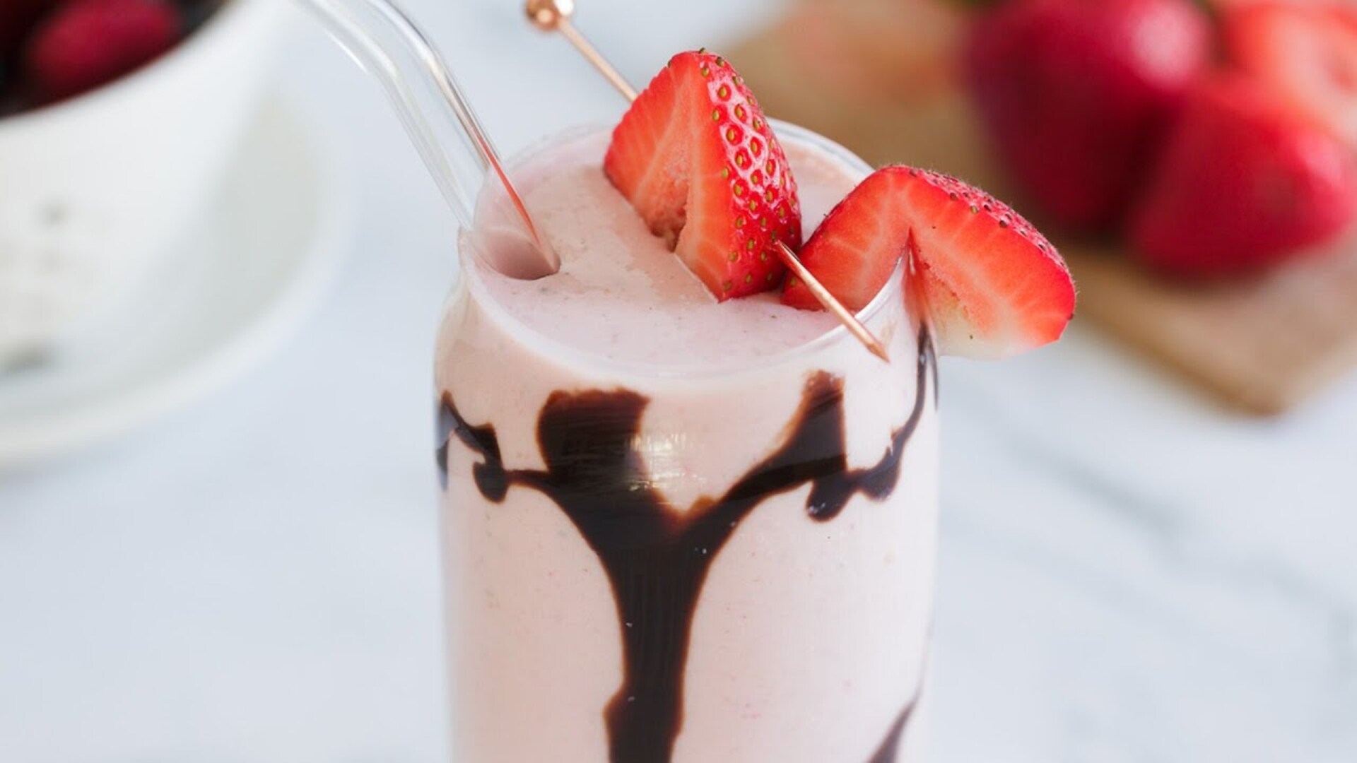 Video thumbnail for Chocolate Drizzle Strawberry Milkshake Recipe