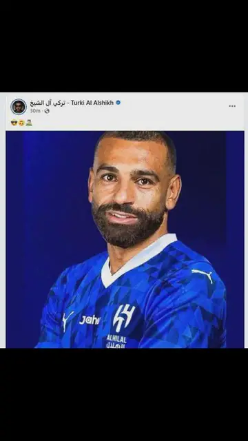 'Video thumbnail for محمد صلاح بتيشيرت الهلال تركي آل الشيخ يثير الجدل على مواقع التواصل الاجتماعي'