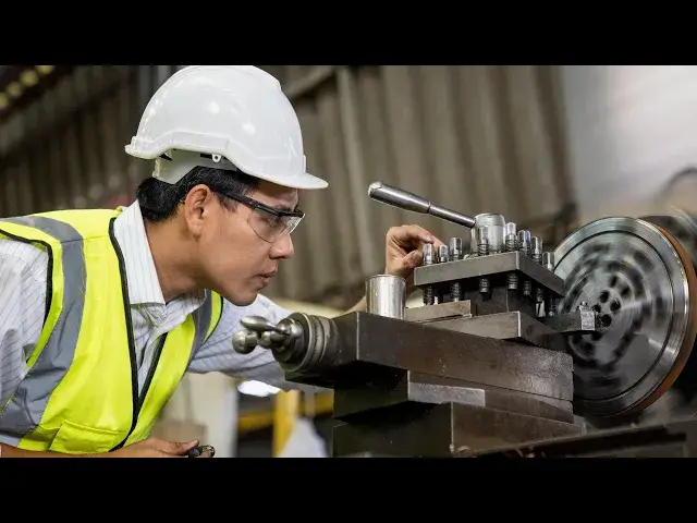 Video thumbnail for Historia de la La robótica industrial: video blog