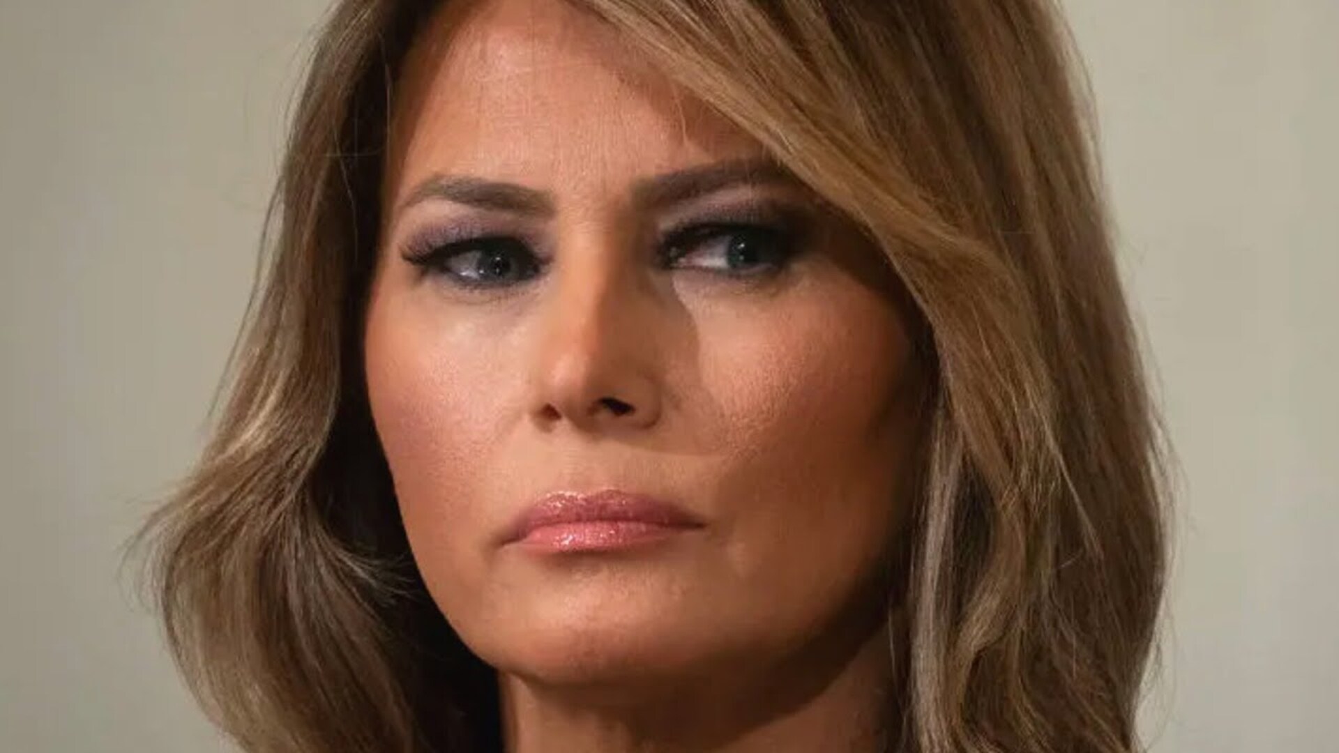 Video thumbnail for Interesting Things Are Tumbling Out About Melania Trump