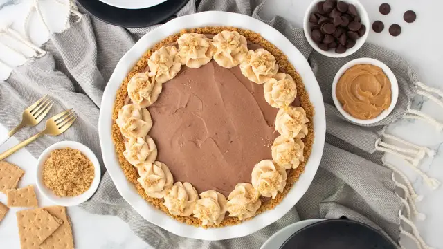 Video thumbnail for Copycat Costco Peanut Butter Pie Recipe