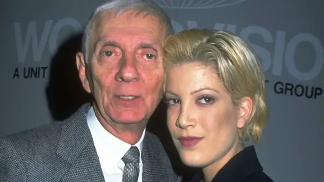 'Video thumbnail for The Tragic Real-Life Story Of Tori Spelling'