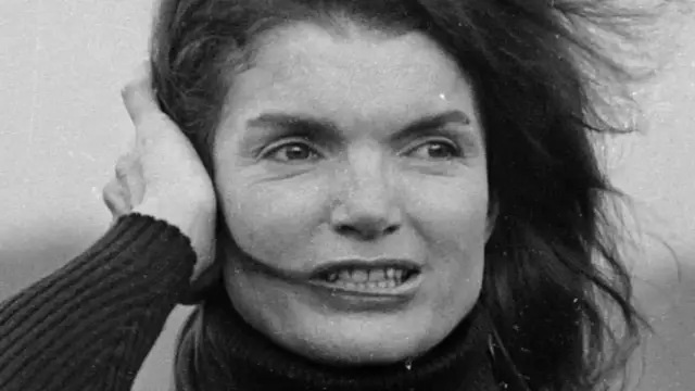 Video thumbnail for The Real Reason Jackie Kennedy Didn't Like To Eat In Public