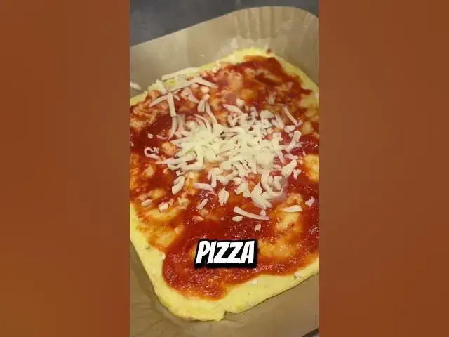 'Video thumbnail for Is the High Protein Cottage Cheese Pizza ACTUALLY Good? #shorts'