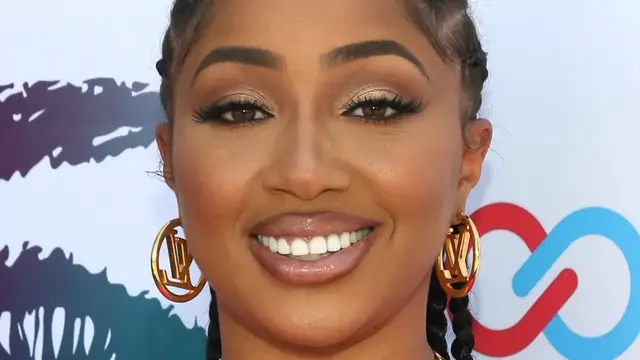 Video thumbnail for Athlete WAGs Who Have Spent Time In Jail