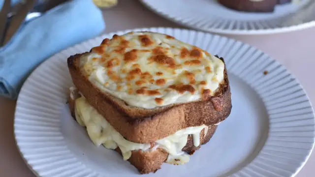 'Video thumbnail for Classic Croque Monsieur Recipe'