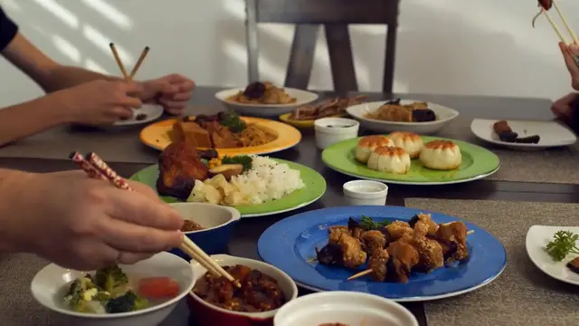 Video thumbnail for Exploring the Essence of Asian Cuisine: Flavors, Techniques, and Traditions