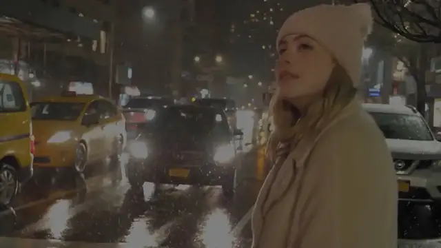 Video thumbnail for New York City Hits Winter Wonderland: Accumulating Snowfall on the First Day of Winter!
