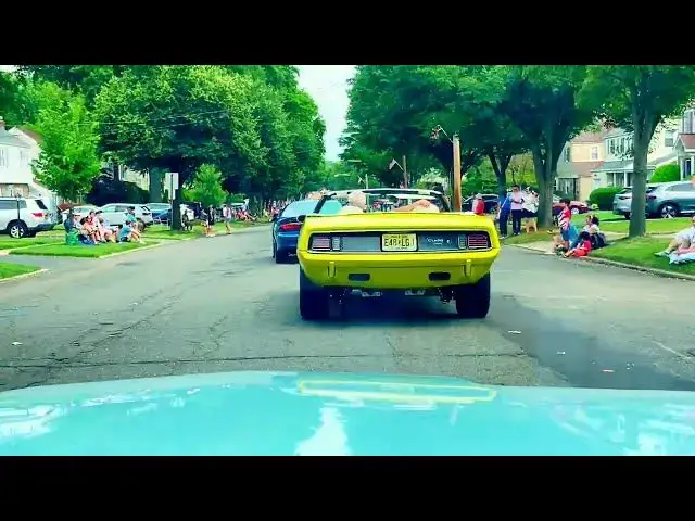 Video thumbnail for Classic cars in the July 4, 2024 parade - in three minutes!