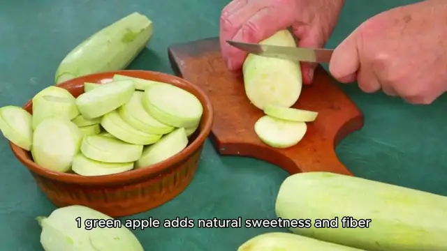 'Video thumbnail for juicing recipe for weight loss'